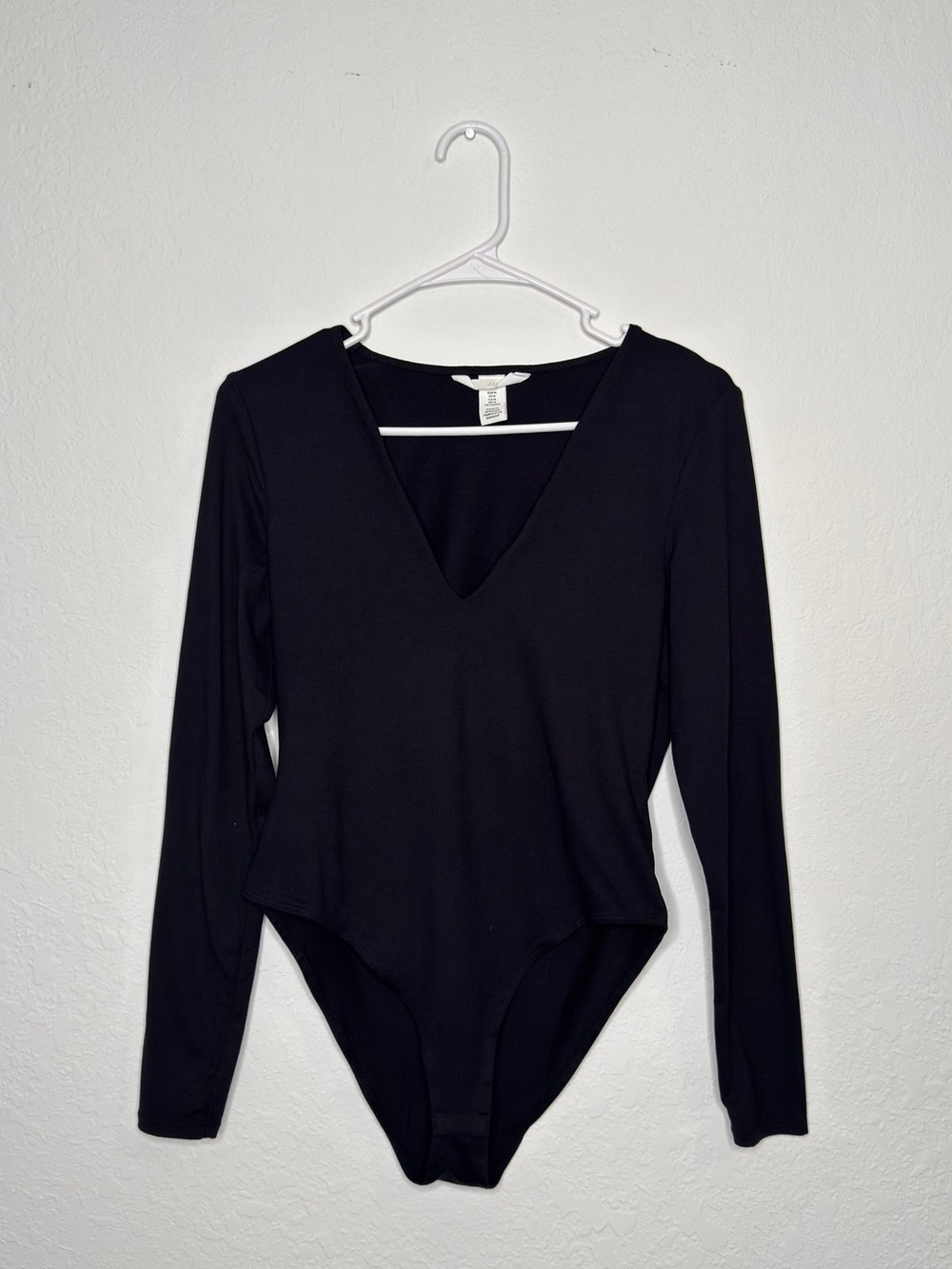 H&M Black Long-Sleeve V-Neck Bodysuit